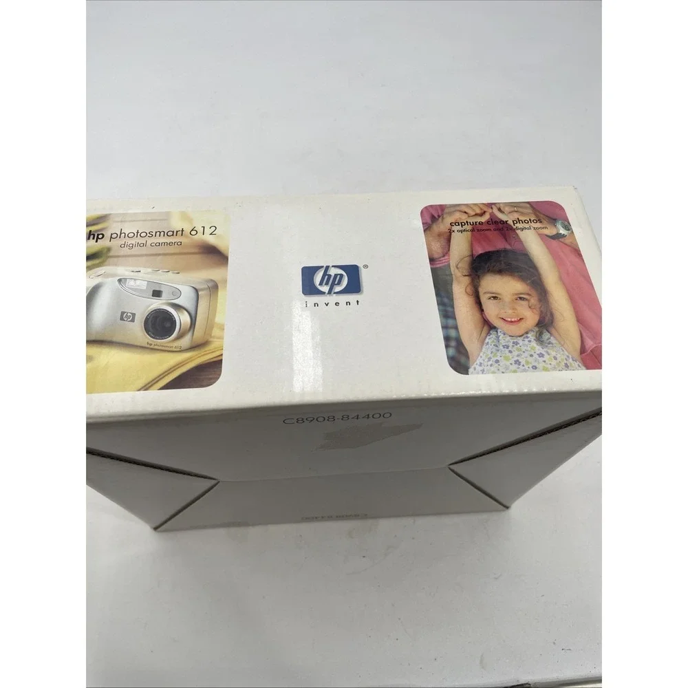 HP Photosmart 612 Digital Camera 3MP 2X Optical Zoom+Battery+SD Card+CD+Manual
